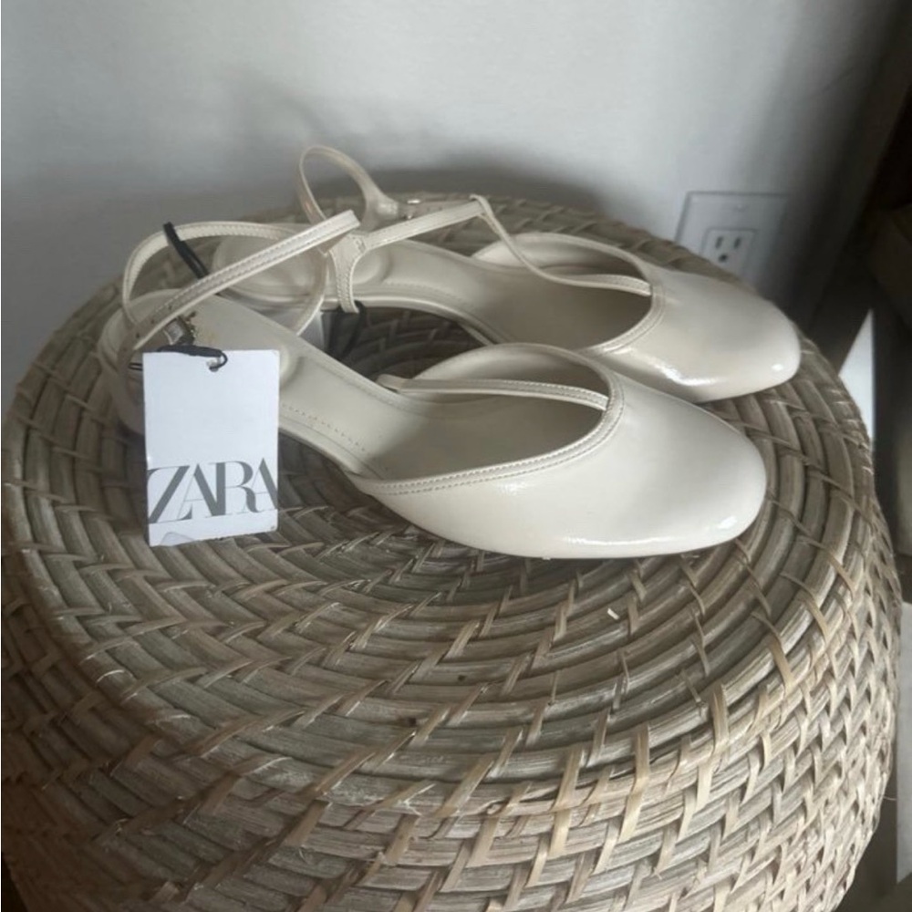 ZARA Cream Patent Mary Jane Slingback Flats
